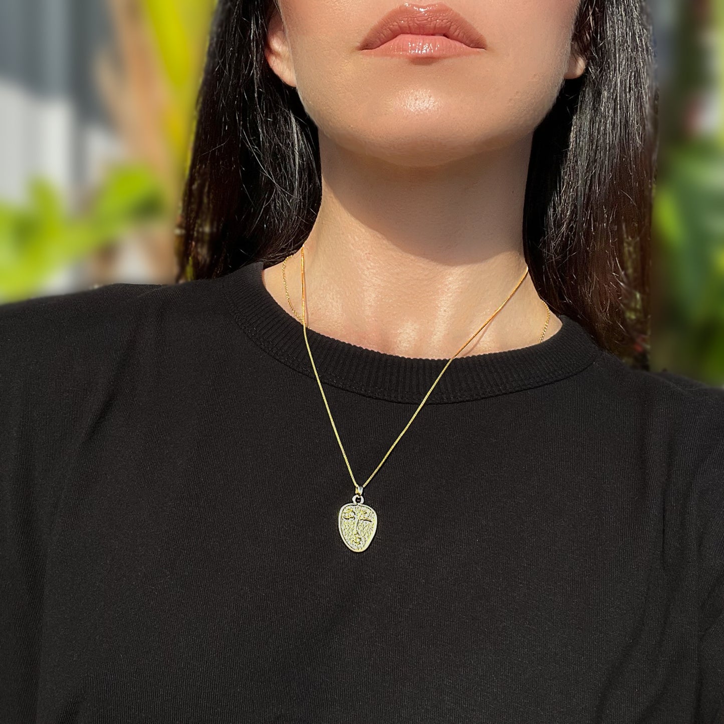 Abstract Picasso Face Necklace in Matte Gold