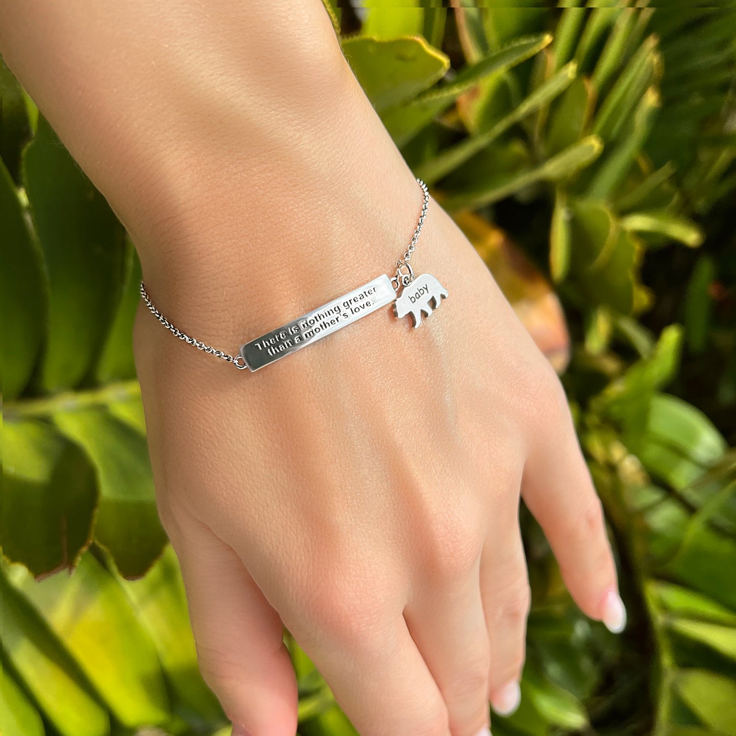 Engraved Message for Mom Bracelet