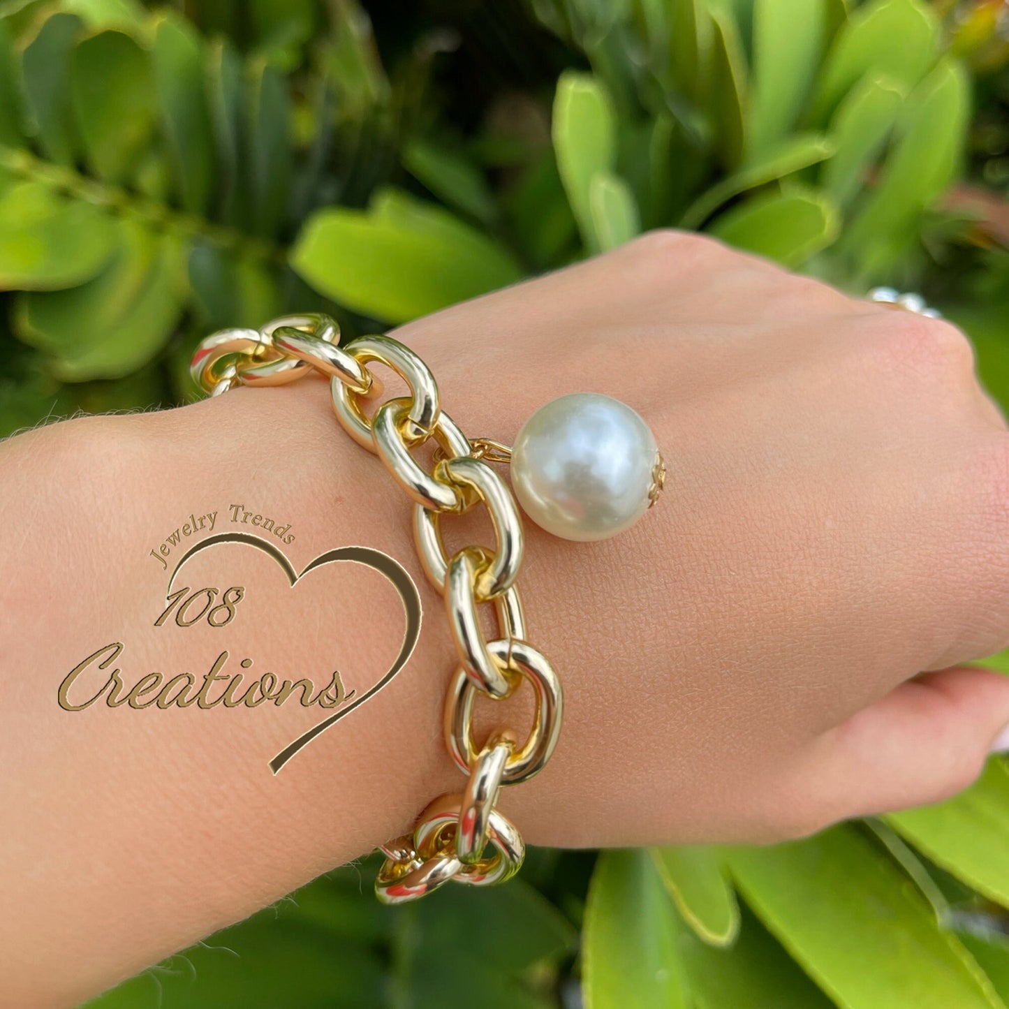 Chunky Link Chain Bracelet with Pearl Charm